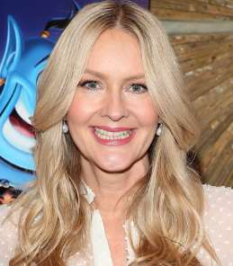 Linda Larkin